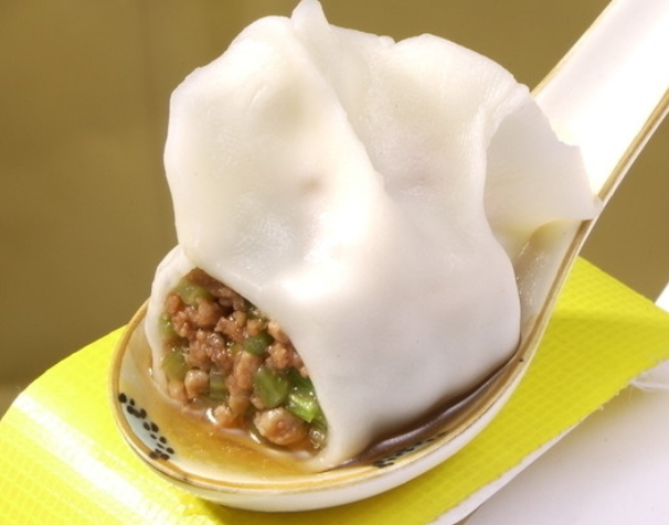 全自動餃子成型機好不好用？需要幾個人操作？