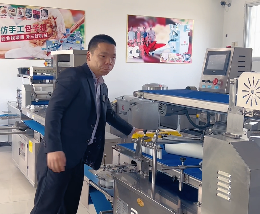 包子機好不好用？對操作者有什么要求？