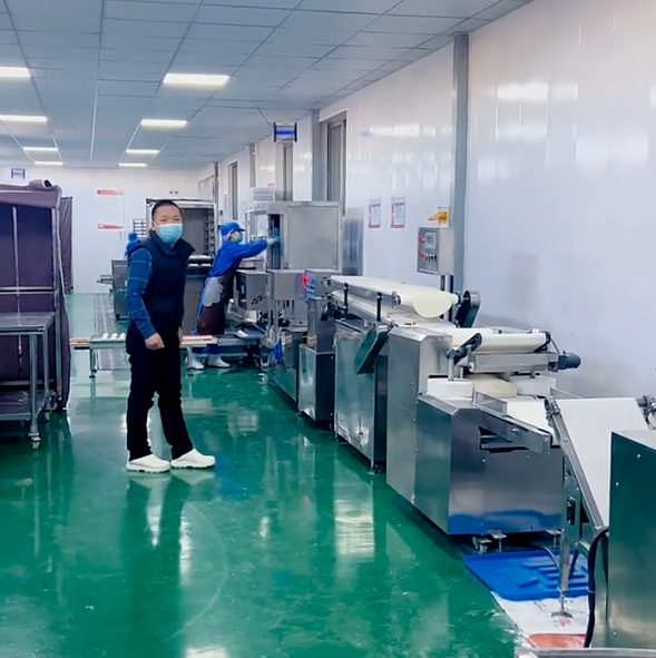 饅頭機流水線工作場景