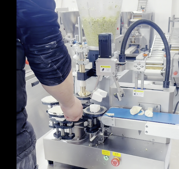 桌臺式大肚餃子機